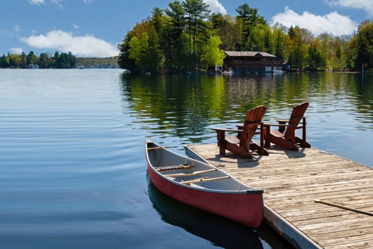 Fishing in Northern Ontario: Best Lakes, Seasons & Tips